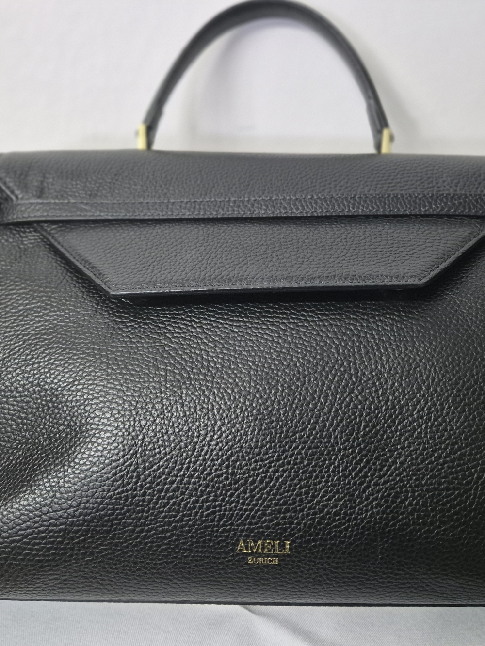 AMELI Zurich- Black Viadukt Day